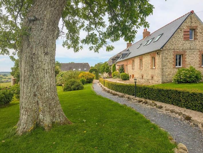 Maison de vacances pour 20 personnes, avec terrasse et jardin, animaux acceptés