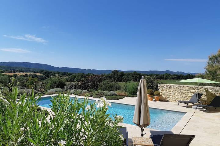 Ferienhaus für 6 Personen, mit Garten und Pool sowie Terrasse - 1
