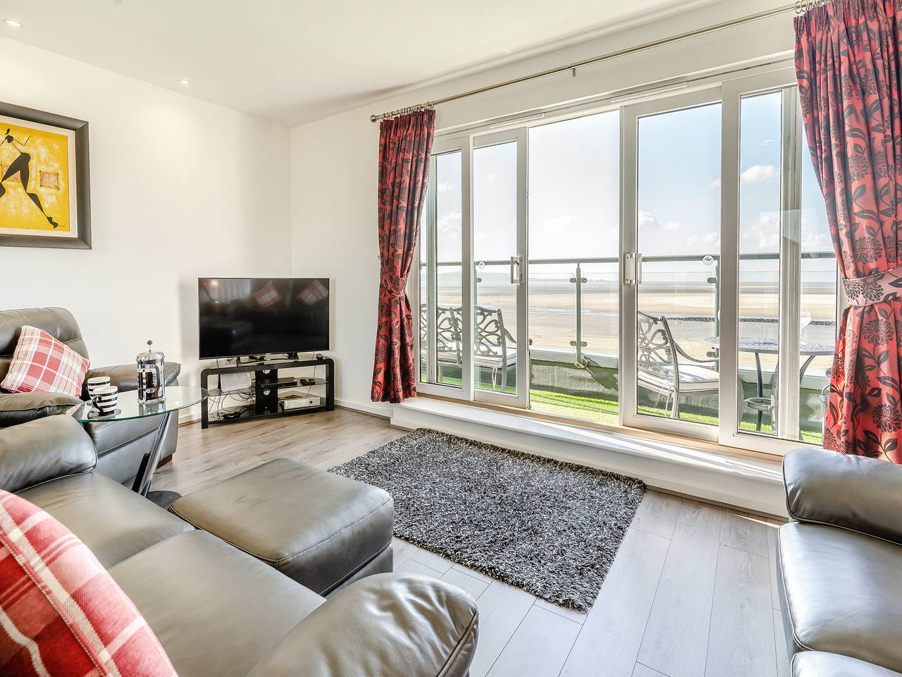 Holiday Rental for 6 People in Llanelli, Carmarthenshire