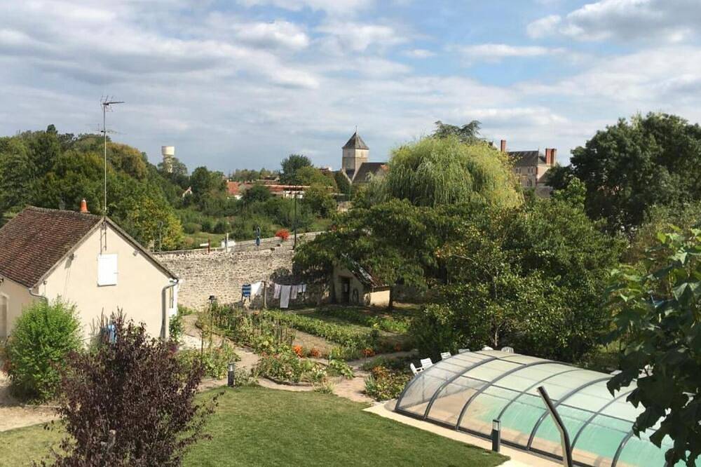 Maison D’hôte pour 10 Personnes dans Huisseau-sur-Cosson, Vallée de la Loire
