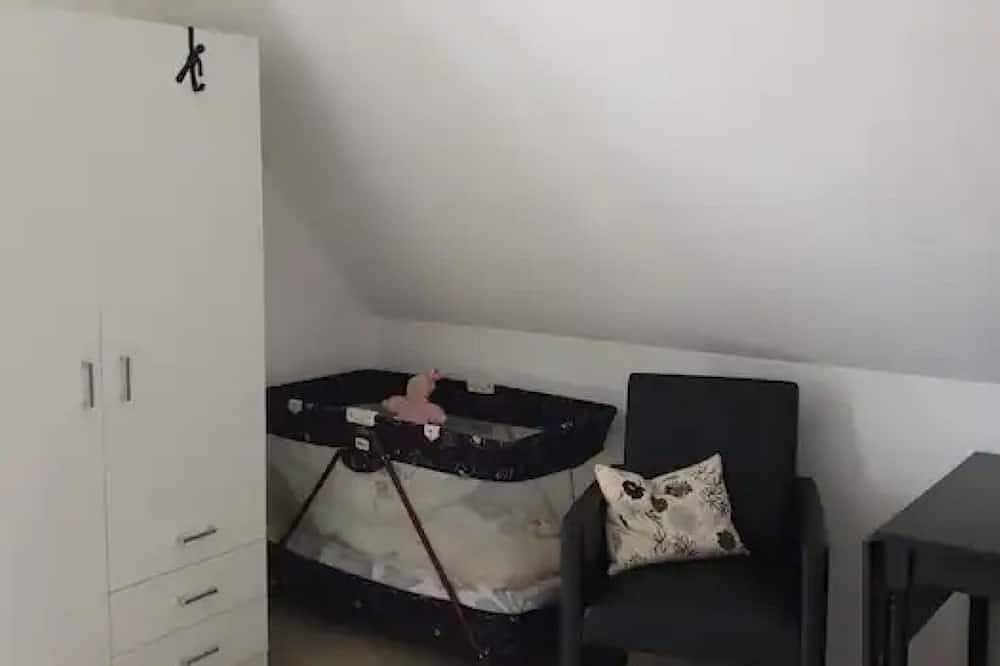 Ganze Wohnung, Ferienwohnung Feuerbach\" mit Gemeinschaftsterrasse, Gemeinschaftsgarten und Wlan in Telgte, Münsterland