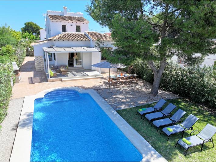 Villa for 12 people, with garden and terrace - 1