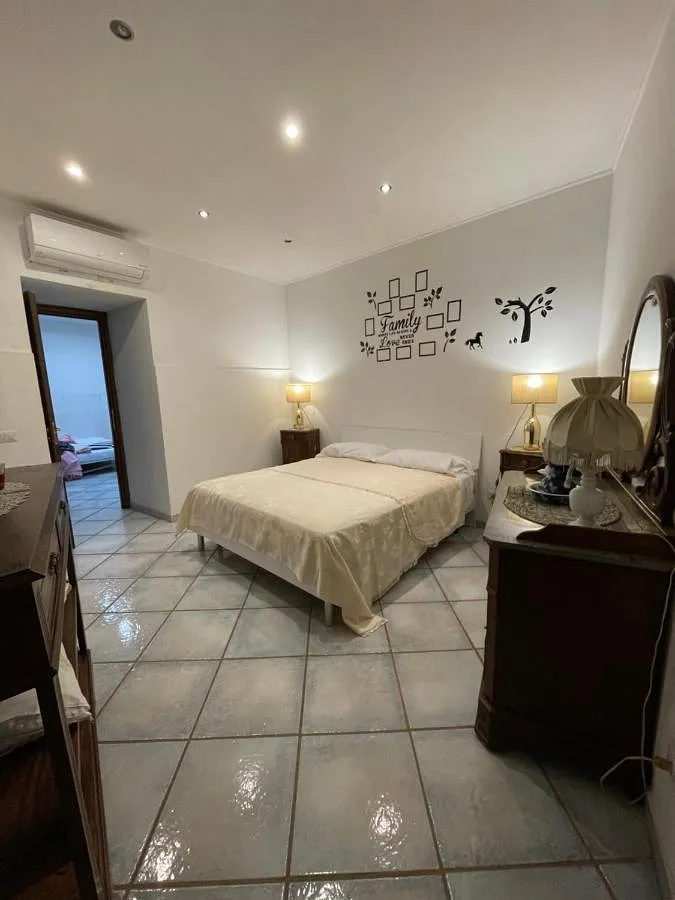 Apartamento de vacaciones para 4 personas, con jardín y vistas - 1