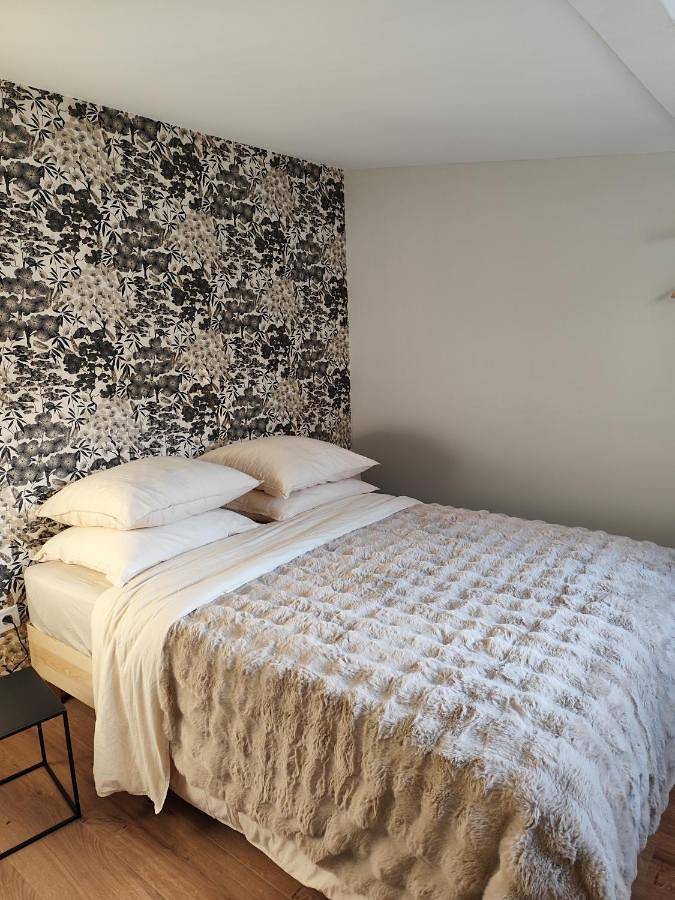 Gîte pour 4 personnes, avec Terrasse à IFS - 2
