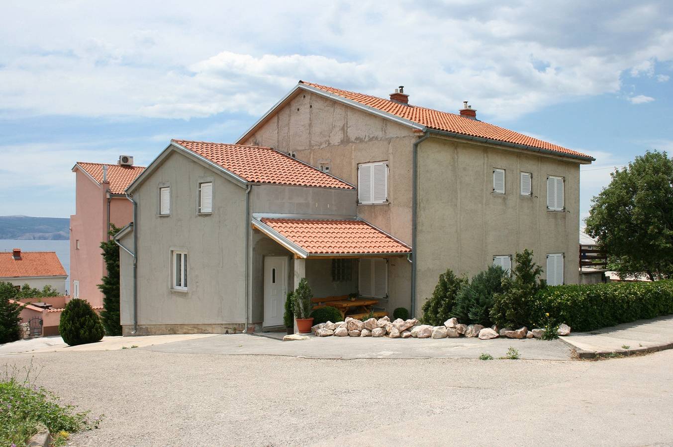 Cijeli apartman, Trosobni apartman s terasom i pogledom na more Novi Vinodolski A-5529-a in Novi Vinodolski, Primorsko-goranska županija