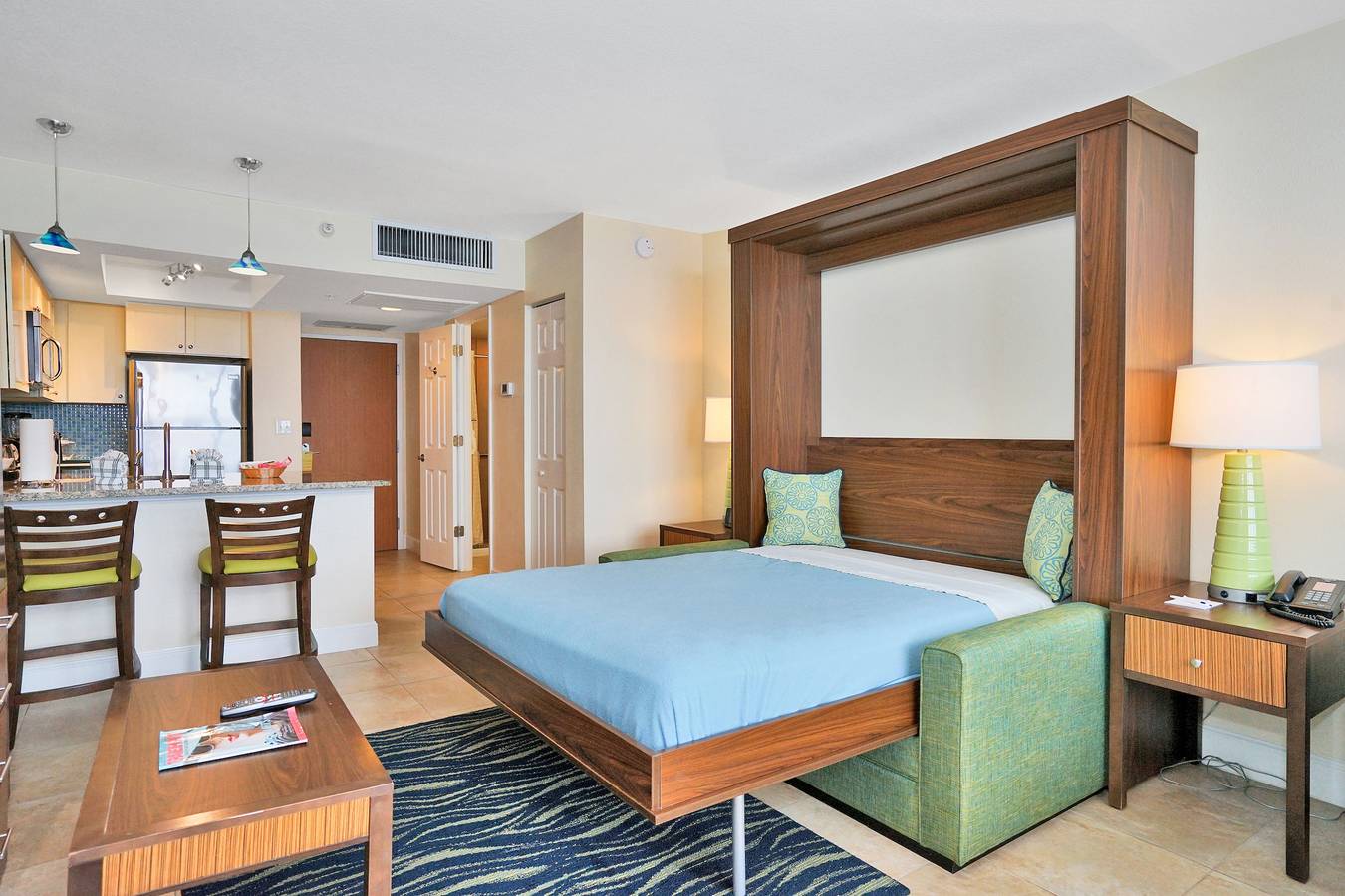 Estudio entero, Hollywood Beach Tower in Hollywood Beach (FL), Hollywood (Florida)