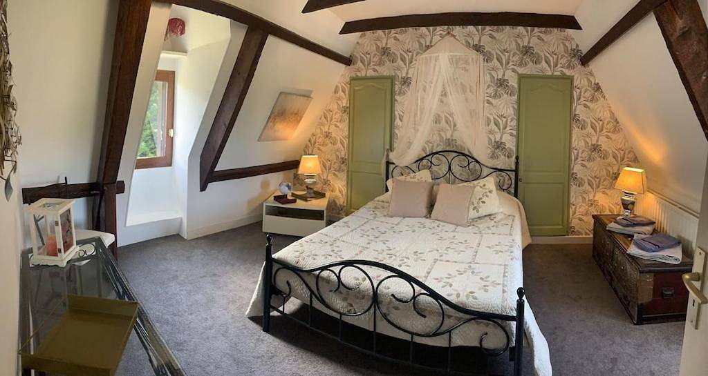 Three-Bedroom House in Marcillac-Saint-Quentin, Périgord Noir