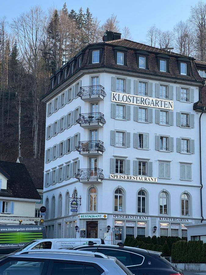 Ganze Wohnung, Klostergarten in Trachslau, Einsiedeln