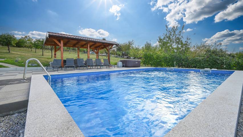 Villa Nevita by Villas Guide in Gornji Kneginec, Varazdin