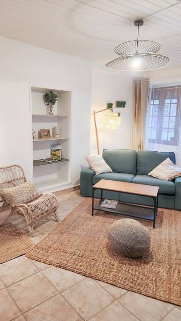 Gîte pour 5 Personnes dans Plasne, Jura Francais, Photo 4