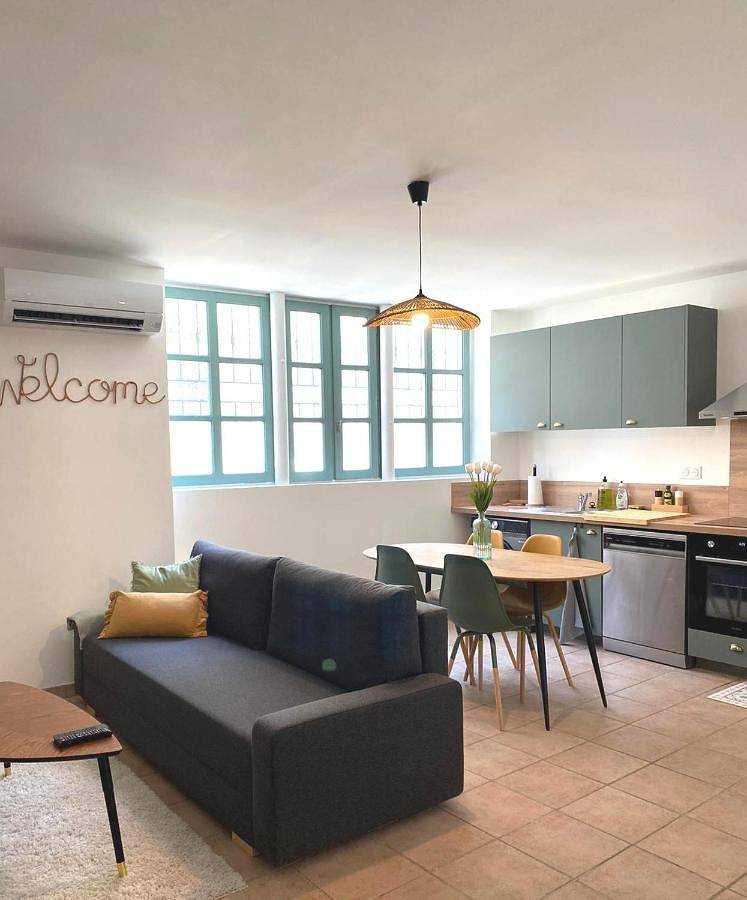 Appartement entier, Appartement central maison Marceau in Rivesaltes, Côte méditerranéenne (France)