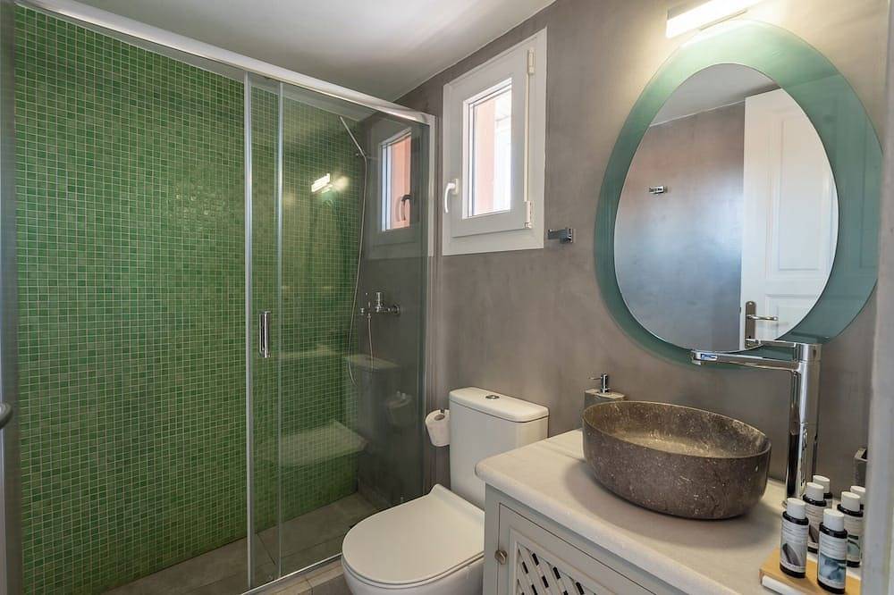 Appartement entier, Eressian Lodgings | Cozy Central Studio Steps from the Beach in North Aegean Islands