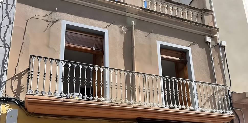 Location de vacances pour 6 personnes, avec balcon, animaux acceptés à Figueras