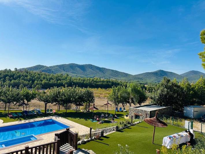 Apartamento para 4 personas, con Balcón y Terraza además de Jardín y Piscina para niños en Bullas