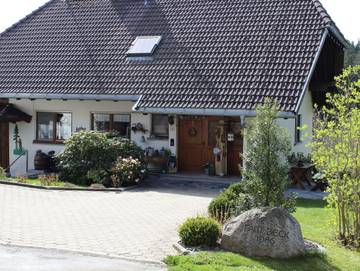 Ferienwohnung für 3 Personen, mit Garten und Terrasse in Grafenhausen