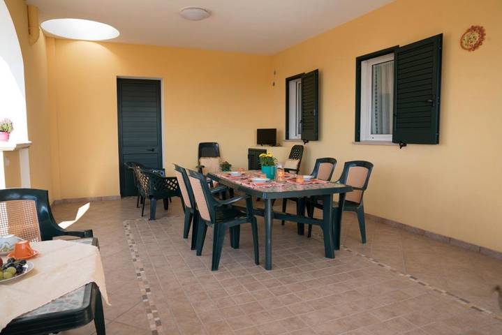 Casa vacanza per 5 persone, con balcone e panorama - 1