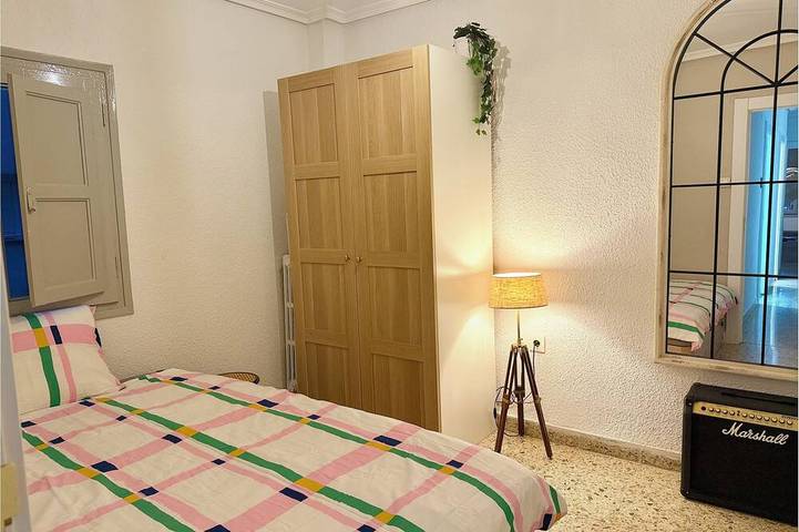 Appartement entier, 3Br Cozy Apartment 5 min from Ave Station in Saragosse, Province de Saragosse