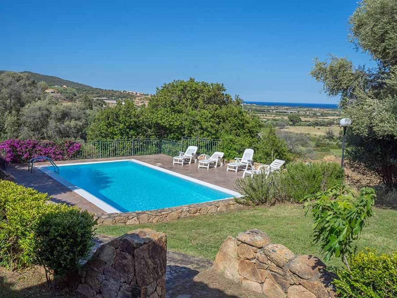 Ganze Ferienwohnung, Smeralda-Villa mit Pool und Meerblick - Nr. 119/2 - Smeralda-Villa mit Pool und Meerblick - Nr. 119/2 in Maiorca (Sardinia), Budoni