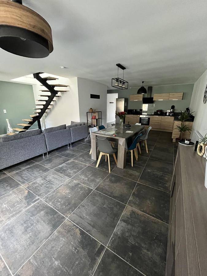 Location de vacances pour 6 personnes, avec jardin dans Tressignaux - 4