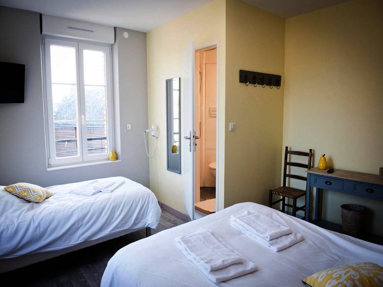 Logis Hotel Restaurant Le Relais Fleuri in Vervins, Aisne
