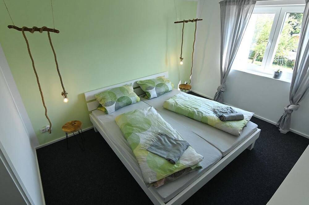 Ganze Wohnung, Appartement - Gästehaus Achenbach in Biedenkopf, Naturpark Lahn-Dill-Bergland
