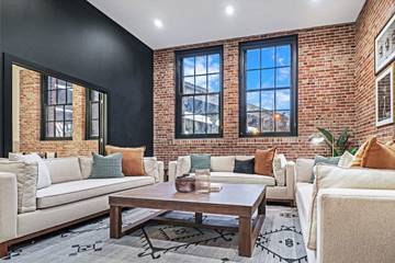 Vacation Rental for 10 Guests in New Orleans, Orleans Parish, Picture 2