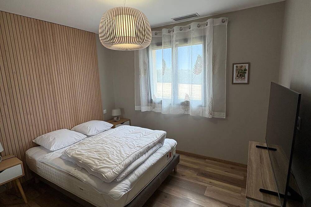 Maison de campagne climatisée 6 personnes en Périgord Noir in Hautefort, Périgord Noir