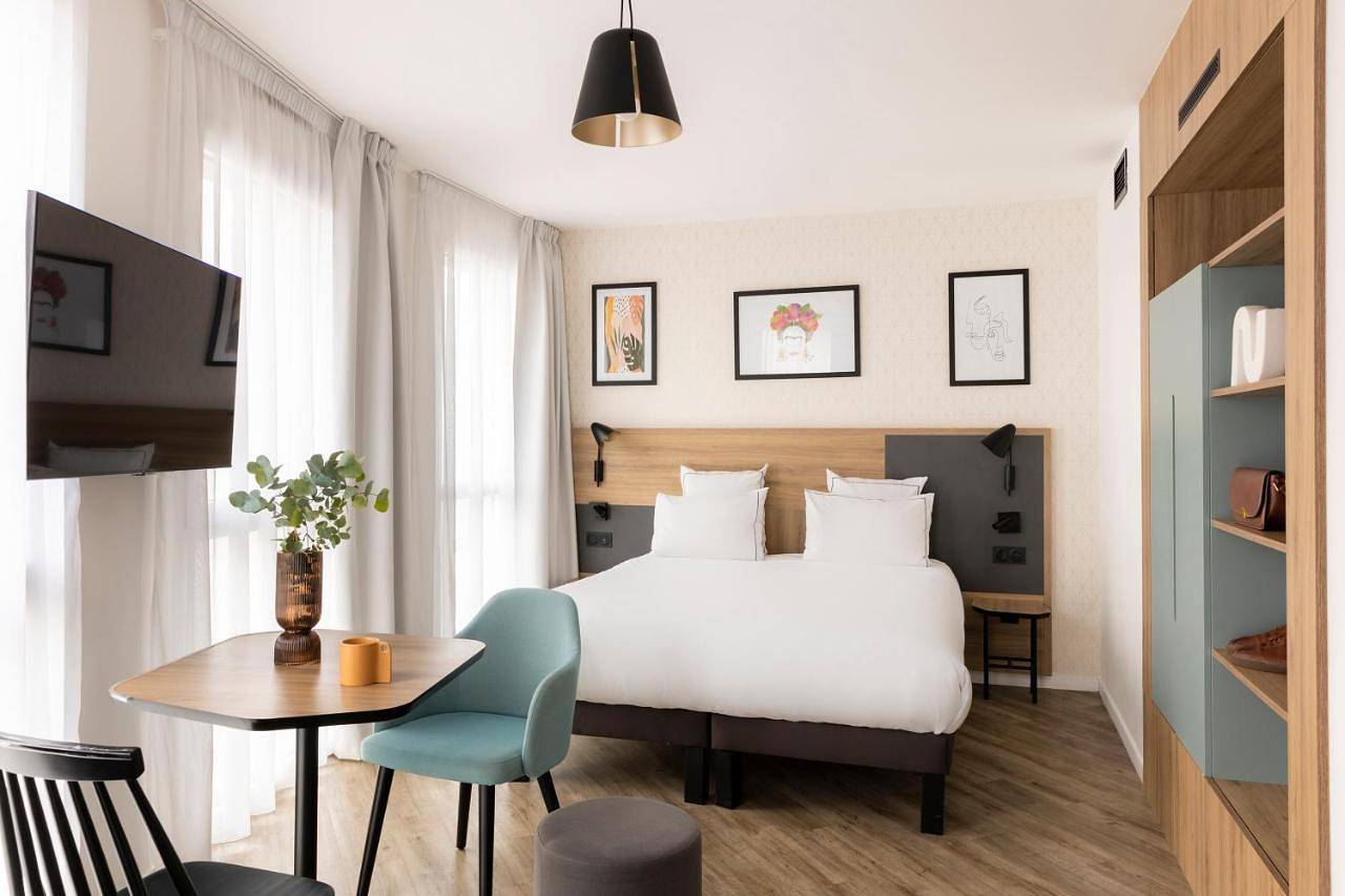 Appart'City Collection Saint Germain en Laye in Saint-Germain-en-Laye, Yvelines
