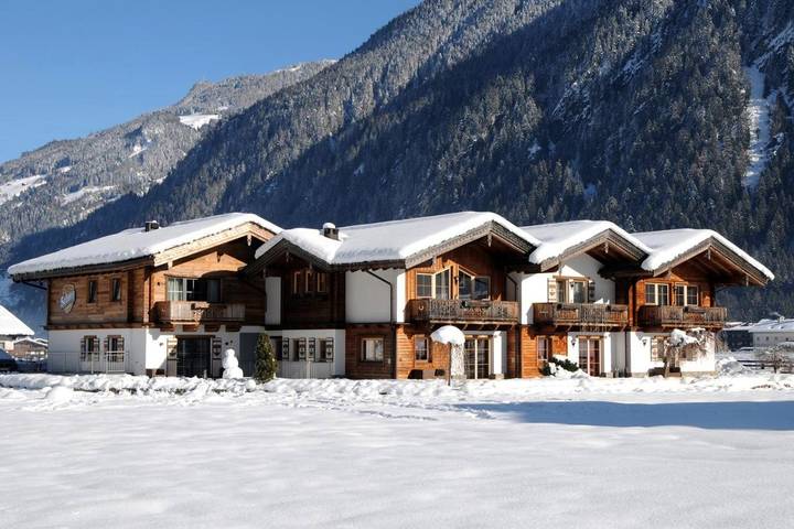 Chalet für 12 Personen, mit Garten und Ausblick in Mayrhofen - 3