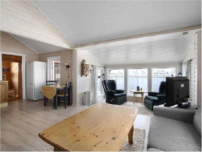 Ferienhaus für 6 Personen, mit Ausblick und Balkon sowie Garten und Sauna in Skjervøy - 3