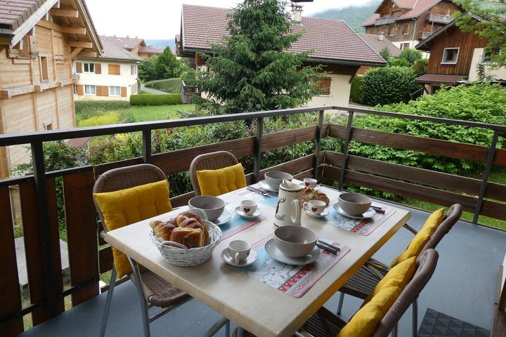 Location de vacances pour 4 personnes, avec Balcon et Terrasse à Saint-Jean-de-Sixt