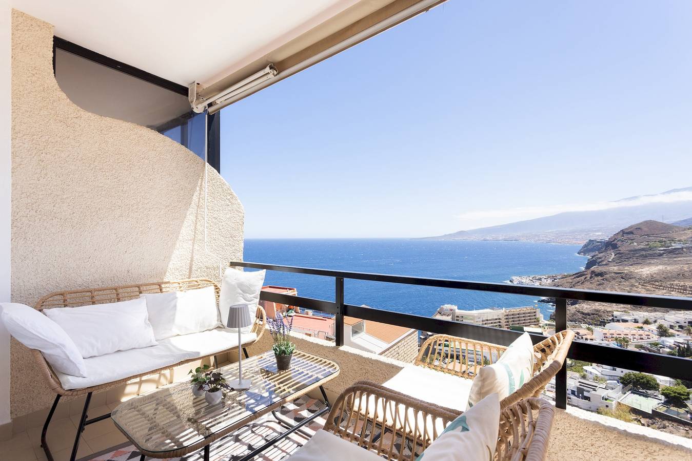 Apartamento entero, Home2Book Dreamy View Of The Bay & Private Terrace in Tabaiba, El Rosario