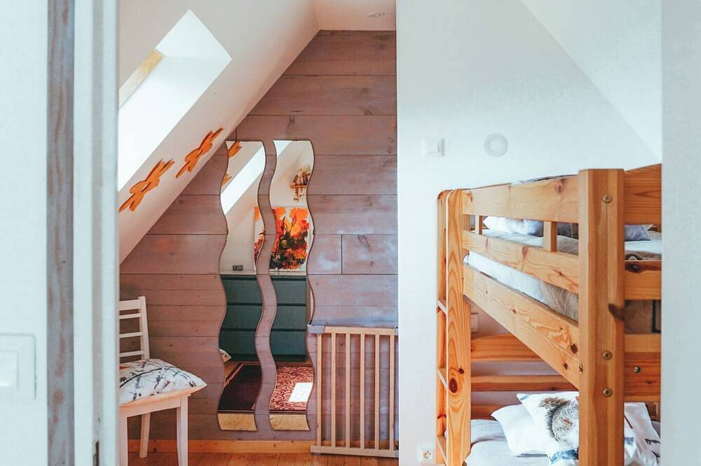 Haus direkter Zugang zum Strand vom Garten aus. in Trébeurden, Rosa Granitküste