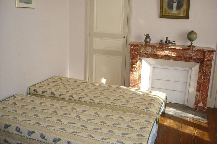 Gîte pour 6 personnes, avec piscine et jardin à Montségur-sur-Lauzon - 2