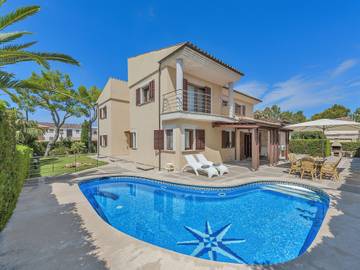 Villa in Alcúdia, North Majorca für 9 