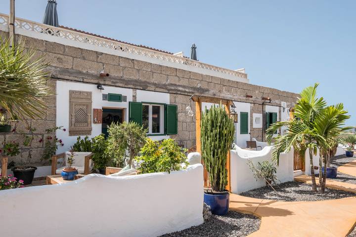 Casa vacanze tradizionale "Casa Drago" ad Alcalá con accesso al mare, terrazza e giardino in Playa la Jaquita, Guia de Isora