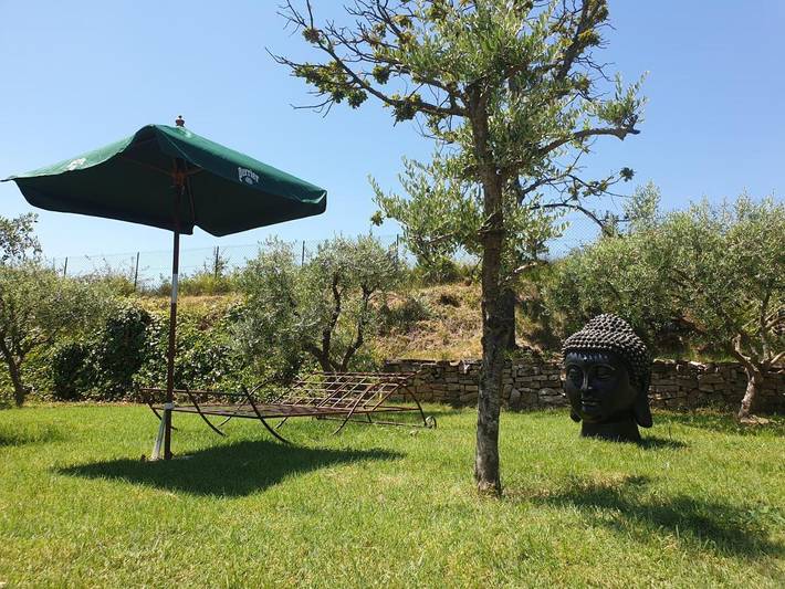Location de vacances pour 4 personnes, avec vue ainsi que piscine et jardin à La Tour-d'Aigues - 4