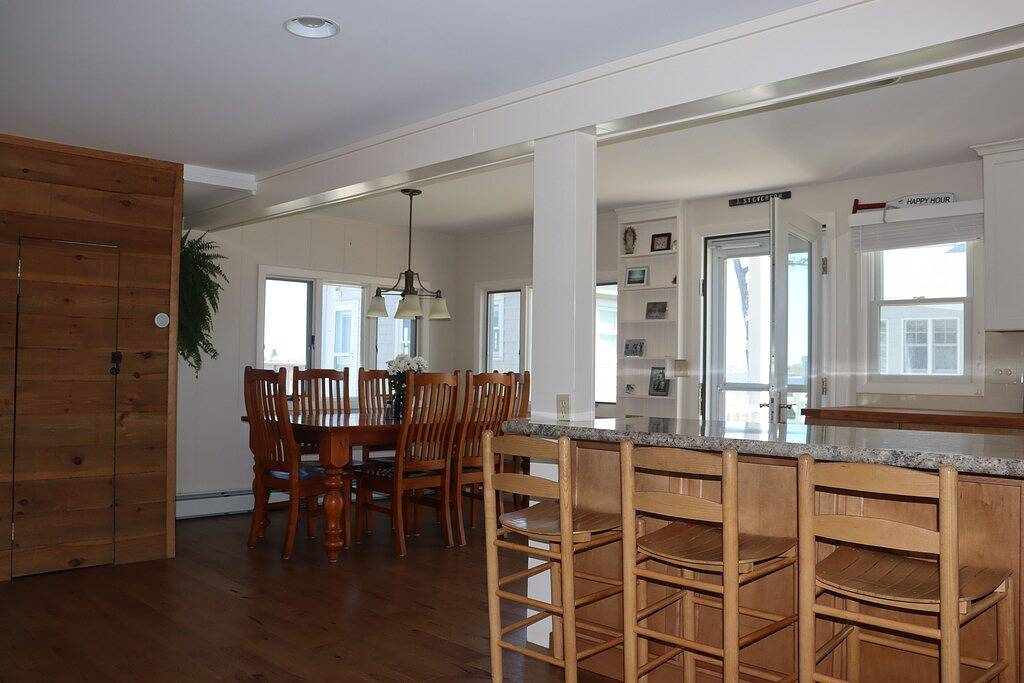One of kind Ocean Front Compound with private beach! in Biddeford, York County
