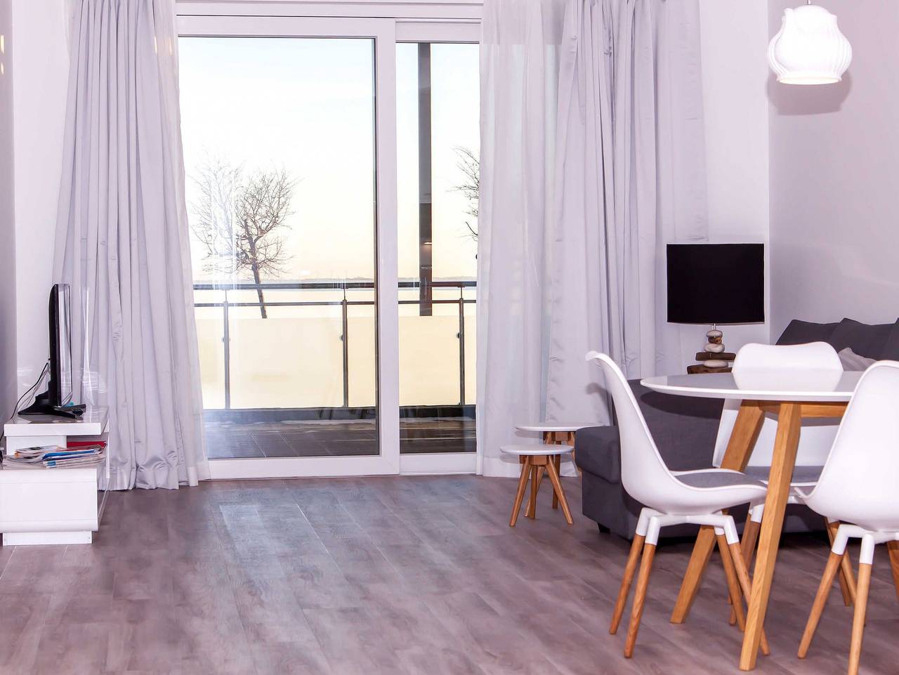 Ganze Ferienwohnung, 145 Meerblick Ferienwohnung - 145 Meerblick Ferienwohnung in Südstrand Wilhelmshaven, Wilhelmshaven