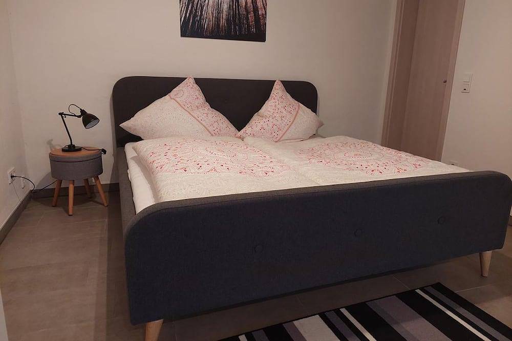 Ganze Wohnung, Ferienwohnung Holiday Prümtal - 4-Bett-Ferienwohnung Dusche/Wc in Waxweiler, Eifelkreis Bitburg-Prüm