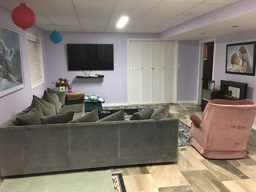 Unteres Ferienhaus Am Kanalsee Zu Vermieten in Kawartha Lakes