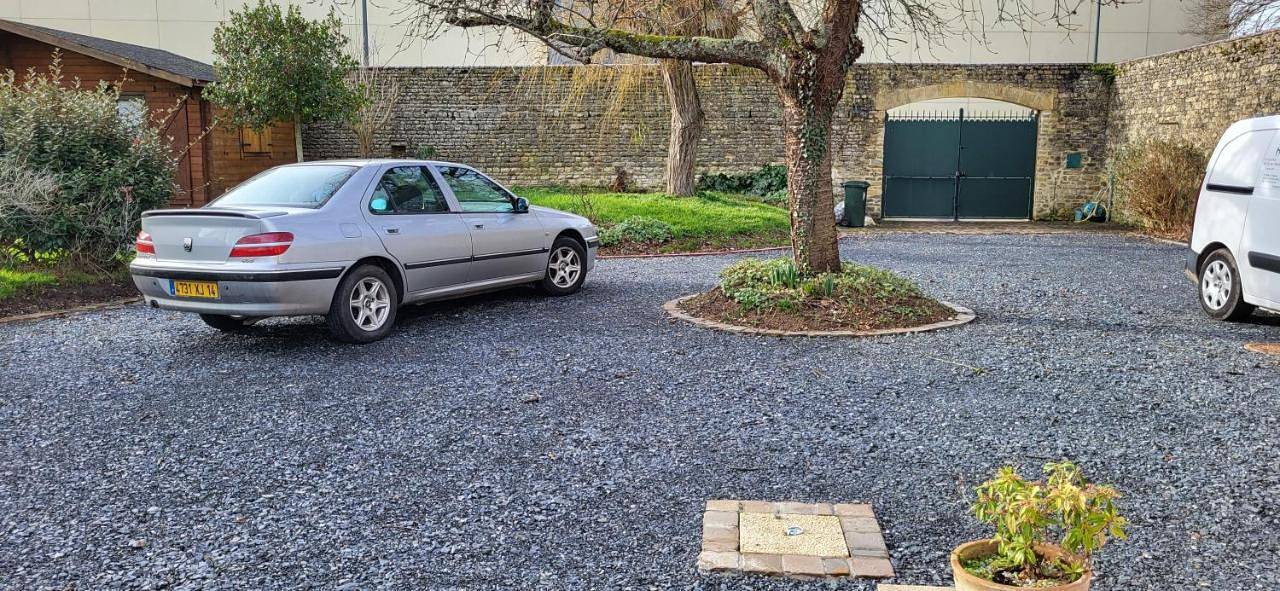1 chambre 2 personnes dans une maison avec jardin proche centres d'intérêt et commerces in Bayeux, Région de Bayeux
