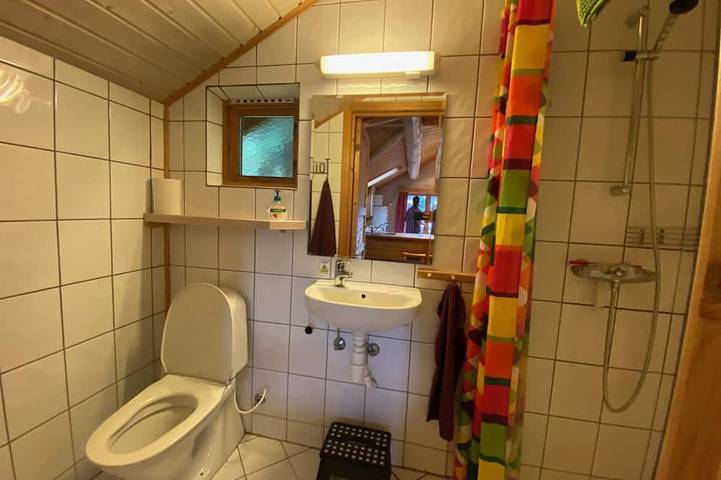 Wooden cabin with grass roof, sleeps 2-5 people., Self catering. Open fire place in Sognefjord