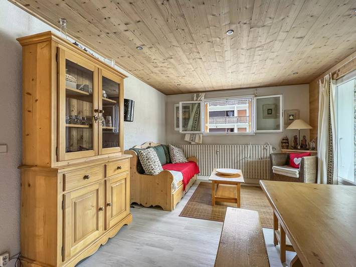 Gîte pour 6 personnes, avec balcon dans Office De Tourisme Des Carroz - 4