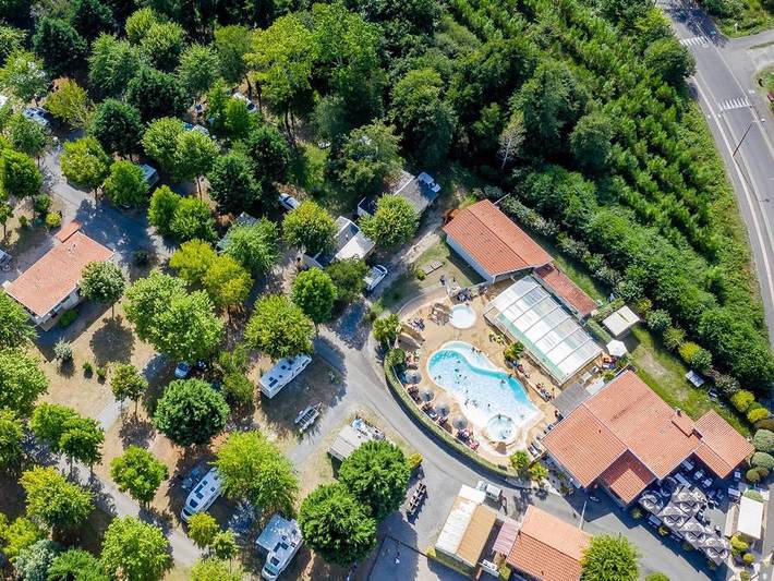Camping l'Arbre d'Or  - Mobilhome 2/4 personnes - 1 chambre - Confort - 20m² * in Parentis-en-Born, Côte d’Argent