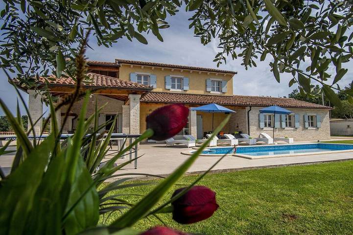 Villa 2181/55885 (Istrien - Marcana), 2000m vom Strand in Marčana, Südküste Istrien
