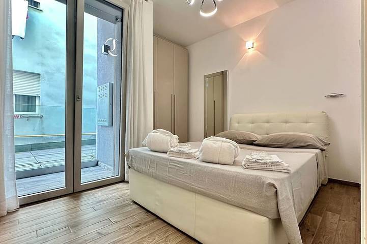 Appartamento intero, Elegante appartamento ristrutturato in pieno centro, pochi passi dalla spiaggia in Misano Adriatico, Provincia di Rimini