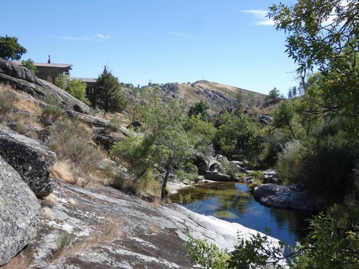 Gîte pour 4 personnes, avec terrasse à Covilhã - 2