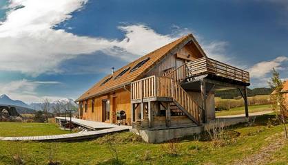 Gîte pour 6 personnes, avec jardin à Cornillon-en-Trièves