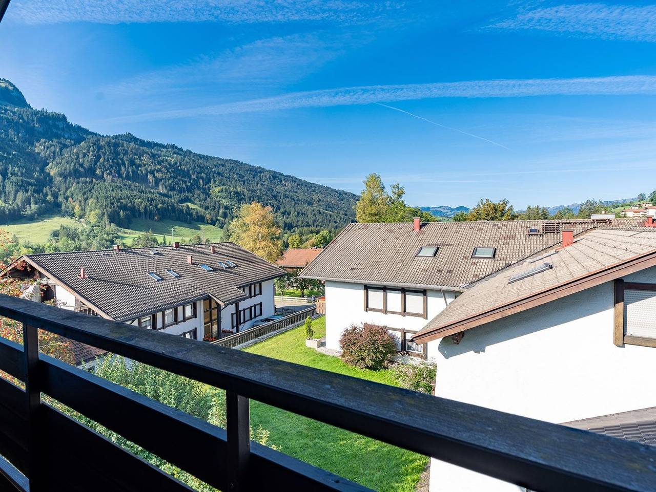 Ganze Ferienwohnung, Refugium im Tal - Ferienwohnung mit Bergblick, Parkplatz und Balkon in Bad Hindelang, Bayerisch Schwaben